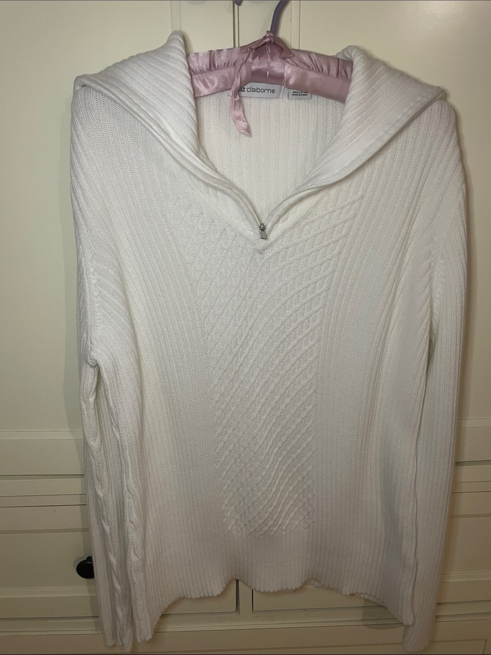 Liz Claiborne Women’s Sweater